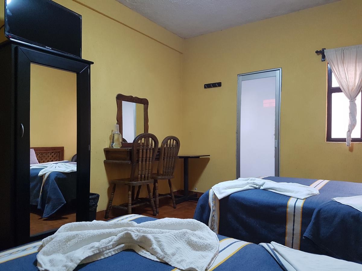 Hotel Nuevo Cupatitzio Uruapan  Zewnętrze zdjęcie