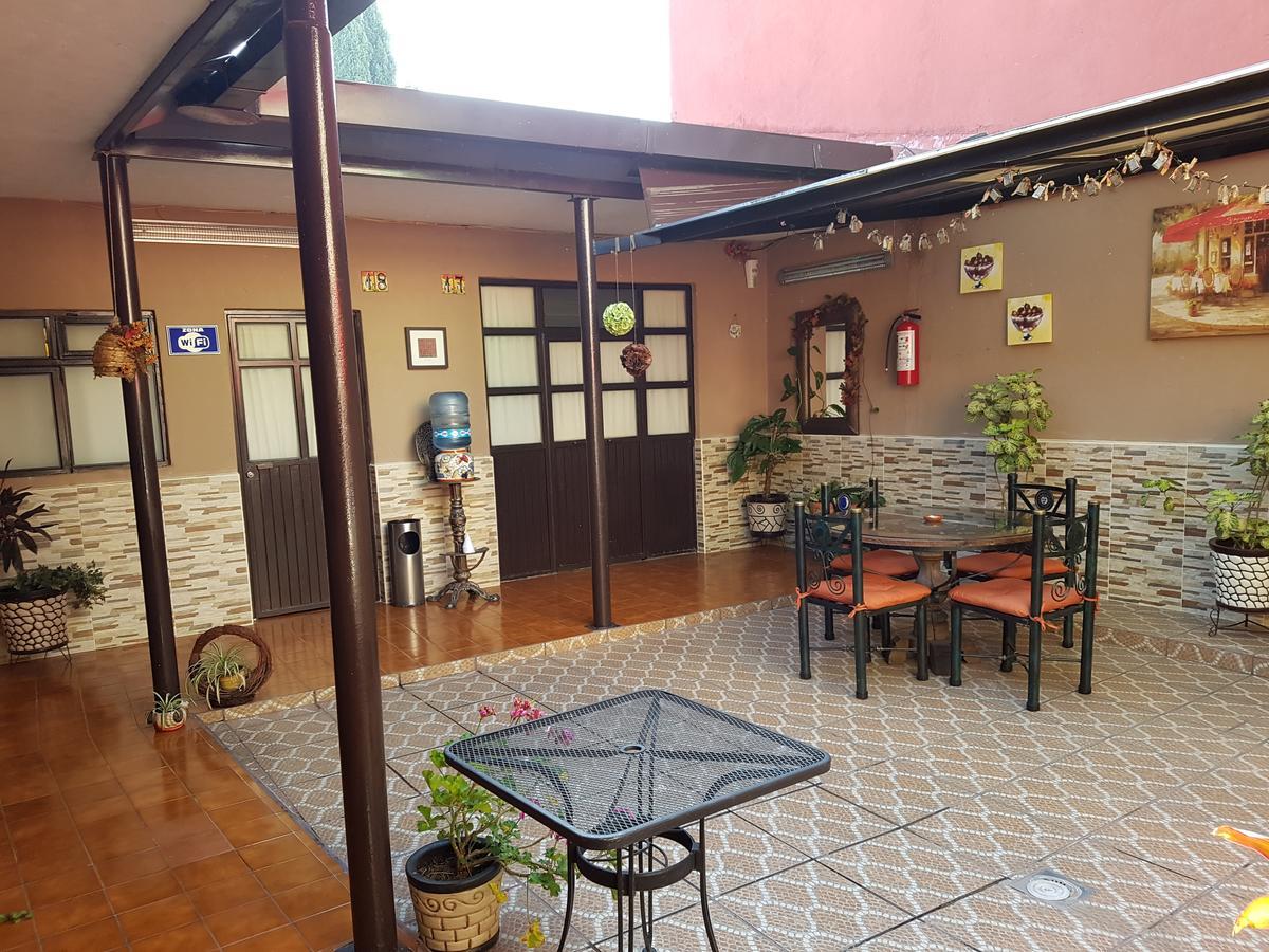 Hotel Nuevo Cupatitzio Uruapan  Zewnętrze zdjęcie