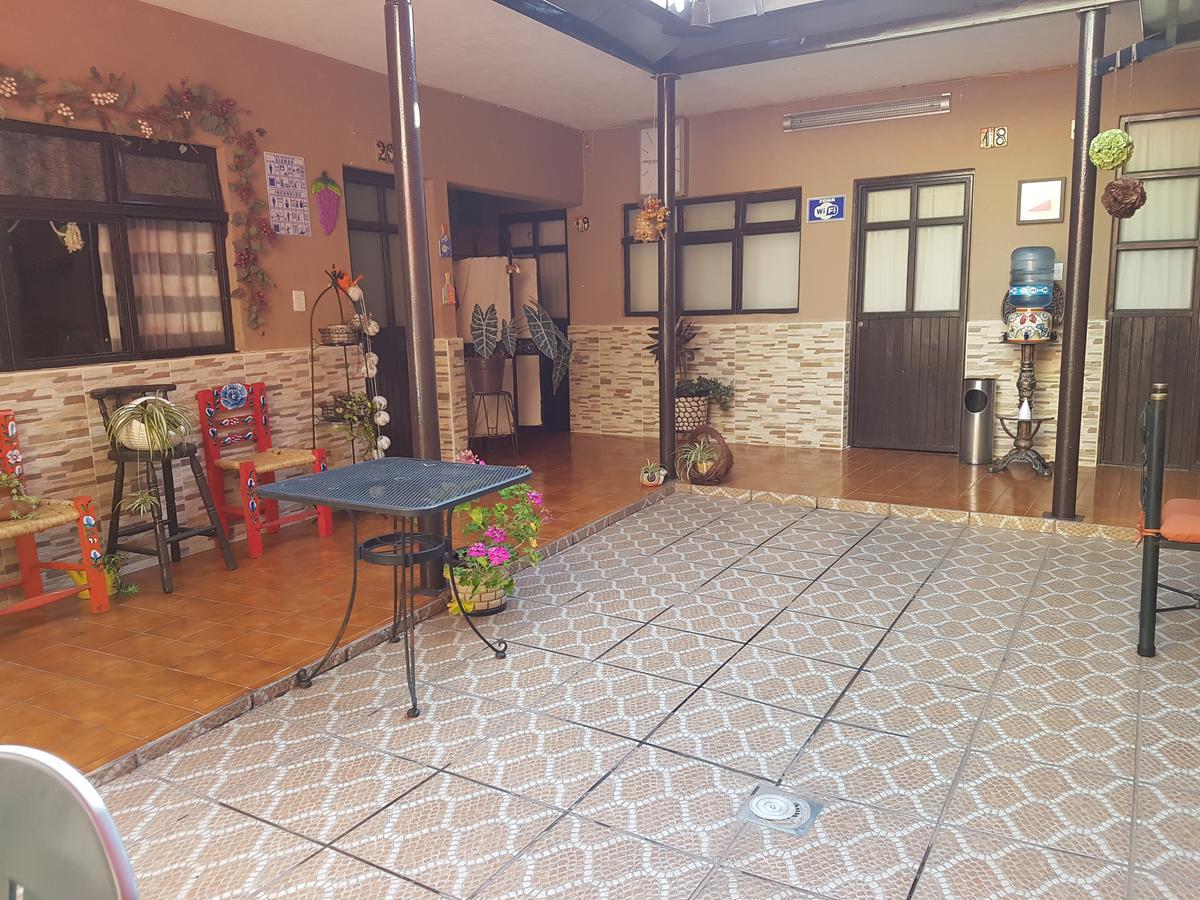 Hotel Nuevo Cupatitzio Uruapan  Zewnętrze zdjęcie