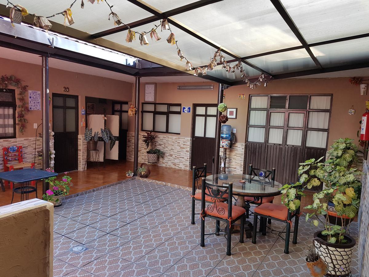 Hotel Nuevo Cupatitzio Uruapan  Zewnętrze zdjęcie
